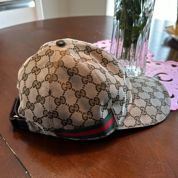 Gucci Tan and Brown Monogram Hat - Picture 4 of 9